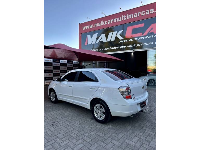 CHEVROLET - COBALT - 2014/2014 - Branca - R$ 50.900,00