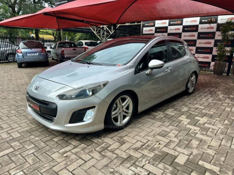 PEUGEOT - 308 - 2013/2014 - Prata - R$ 46.900,00