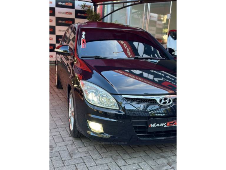 HYUNDAI - I30 - 2011/2011 - Preta - R$ 50.900,00