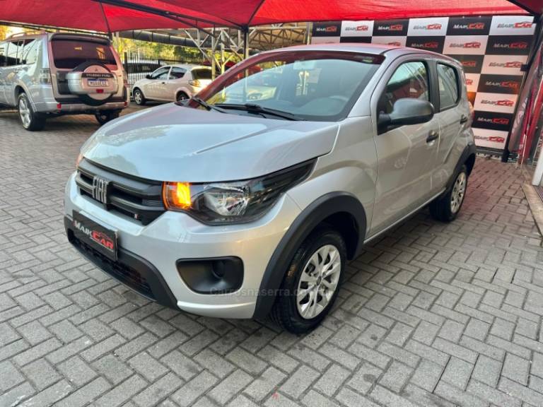 FIAT - MOBI - 2021/2022 - Prata - R$ 55.900,00