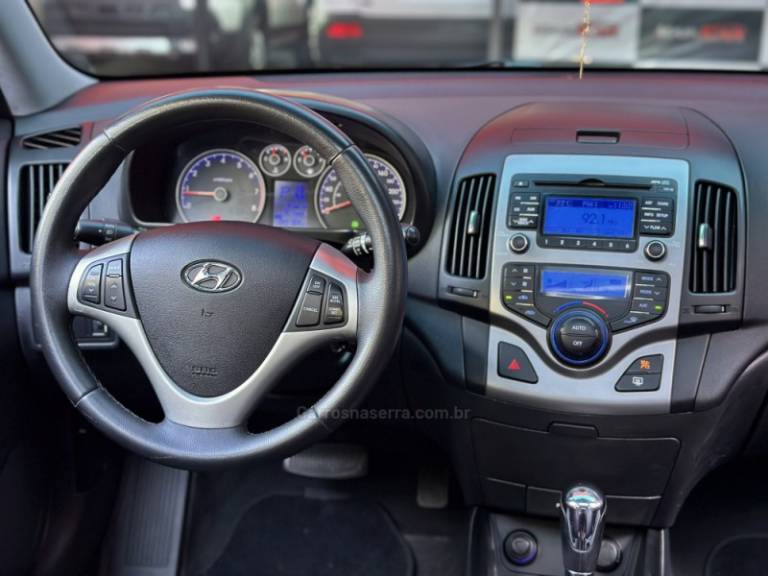 HYUNDAI - I30 - 2011/2011 - Preta - R$ 50.900,00