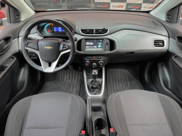 CHEVROLET - ONIX - 2018/2018 - Vinho - R$ 59.900,00