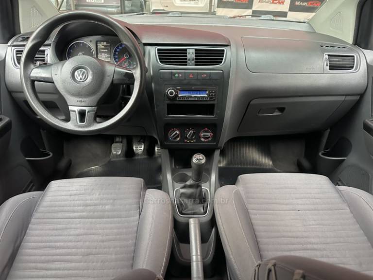 VOLKSWAGEN - CROSSFOX - 2011/2011 - Verde - R$ 43.900,00