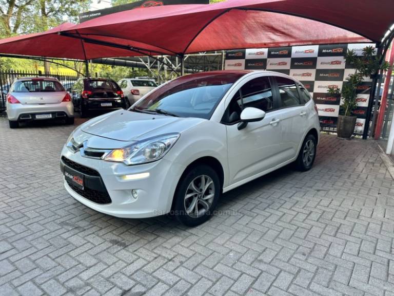 CITROËN - C3 - 2015/2015 - Branca - R$ 45.900,00