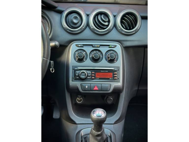 CITROËN - C3 - 2015/2015 - Branca - R$ 45.900,00