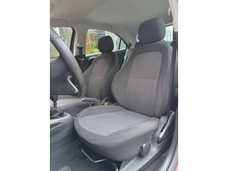 CHEVROLET - ONIX - 2018/2018 - Vinho - R$ 59.900,00