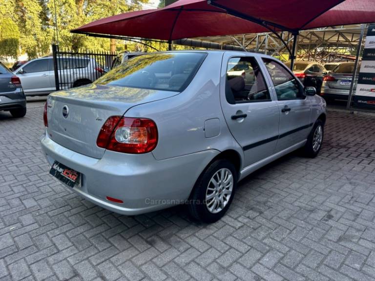 FIAT - SIENA - 2008/2008 - Prata - R$ 29.900,00