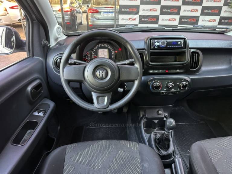 FIAT - MOBI - 2021/2022 - Prata - R$ 55.900,00