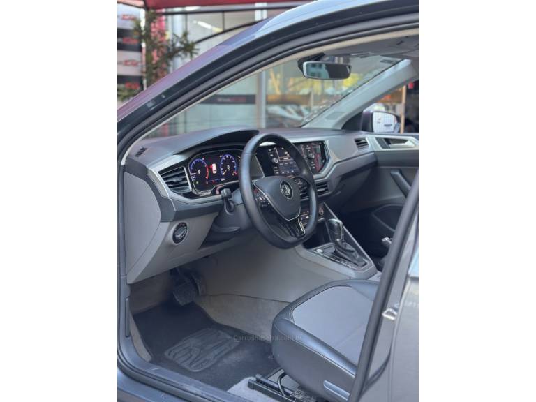 VOLKSWAGEN - POLO - 2018/2018 - Cinza - R$ 79.900,00