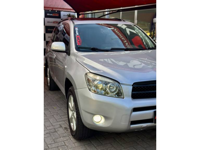 TOYOTA - RAV4 - 2008/2008 - Prata - R$ 59.900,00