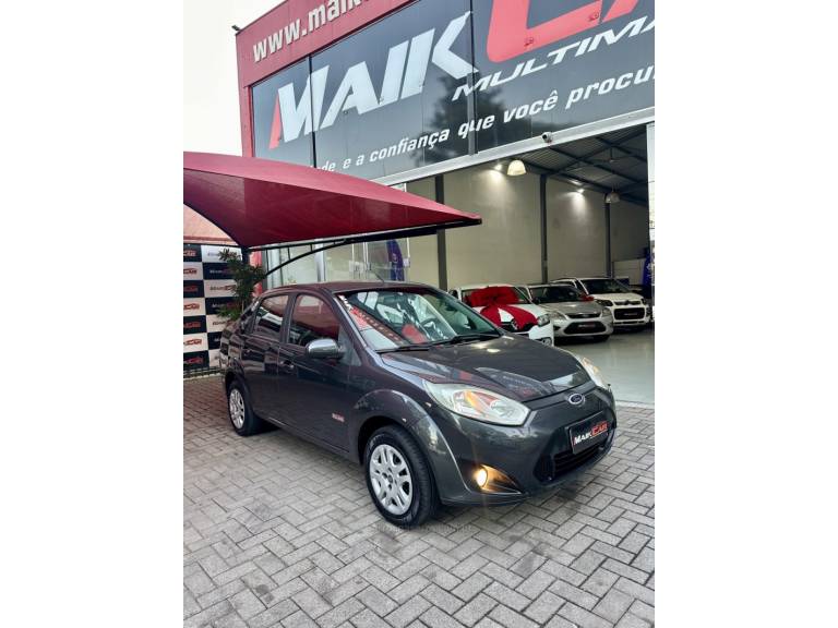 FORD - FIESTA - 2012/2013 - Cinza - R$ 35.900,00