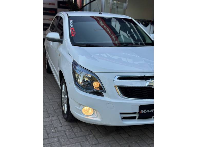 CHEVROLET - COBALT - 2014/2014 - Branca - R$ 50.900,00