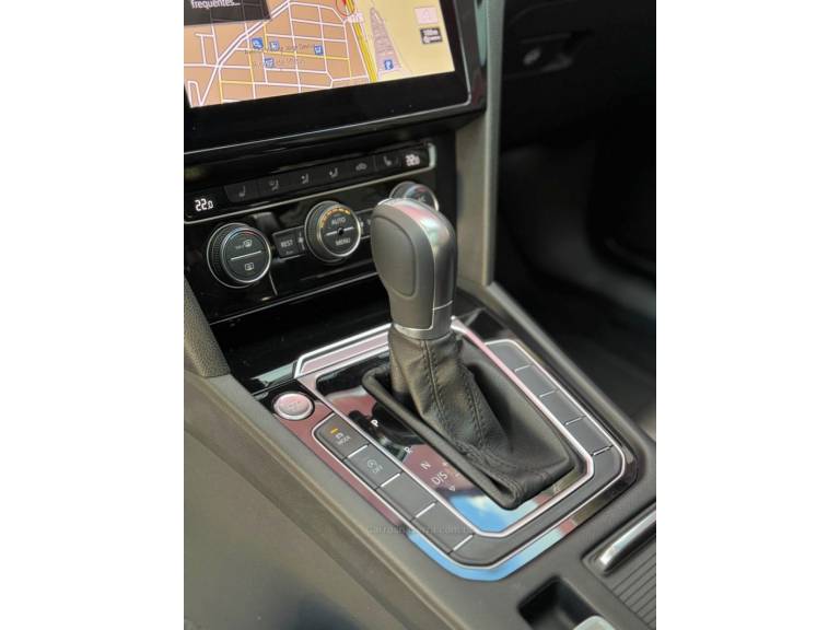 VOLKSWAGEN - PASSAT - 2018/2018 - Branca - R$ 149.900,00