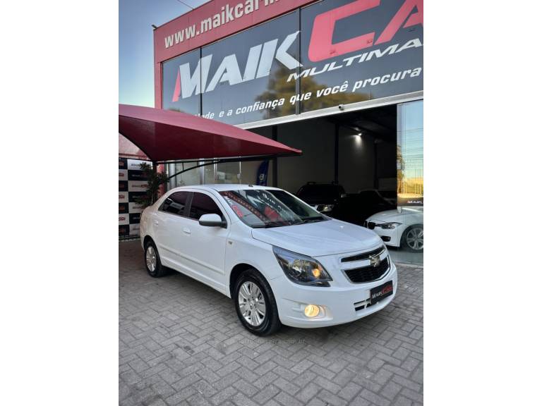 CHEVROLET - COBALT - 2014/2014 - Branca - R$ 50.900,00