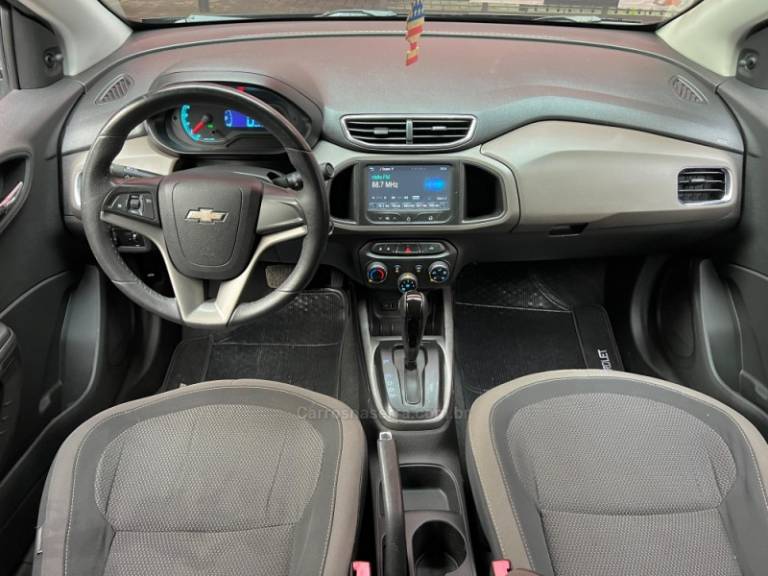 CHEVROLET - PRISMA - 2014/2014 - Preta - R$ 52.900,00