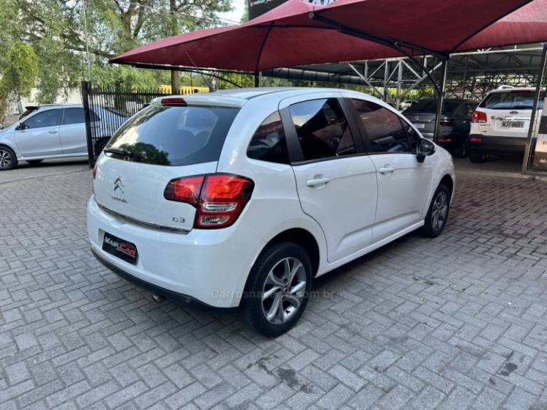 CITROËN - C3 - 2015/2015 - Branca - R$ 45.900,00