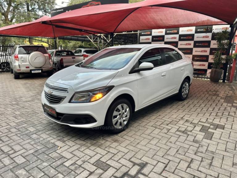 CHEVROLET - PRISMA - 2015/2015 - Branca - R$ 50.900,00