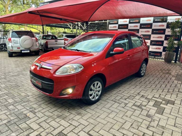 FIAT - PALIO - 2013/2013 - Vermelha - R$ 40.900,00