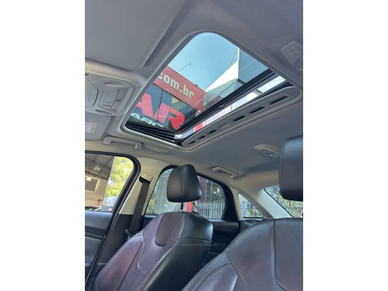 FORD - FOCUS - 2016/2017 - Cinza - R$ 70.900,00