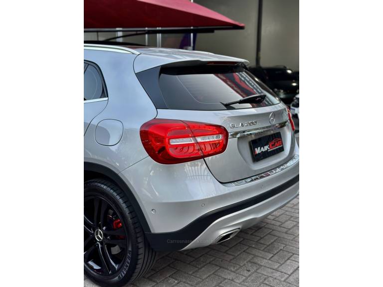 MERCEDES-BENZ - GLA 200 - 2016/2016 - Prata - R$ 119.900,00