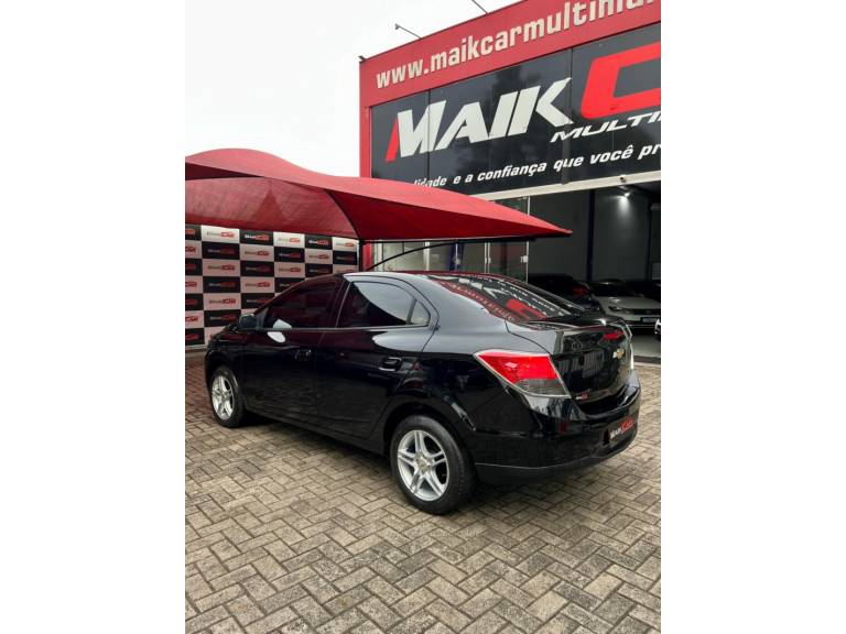 CHEVROLET - PRISMA - 2014/2014 - Preta - R$ 52.900,00