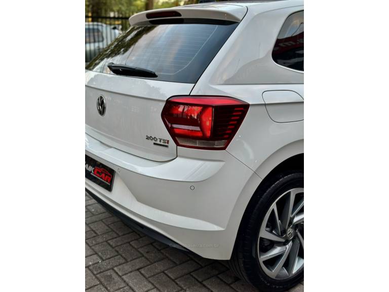 VOLKSWAGEN - POLO - 2020/2020 - Branca - R$ 87.900,00