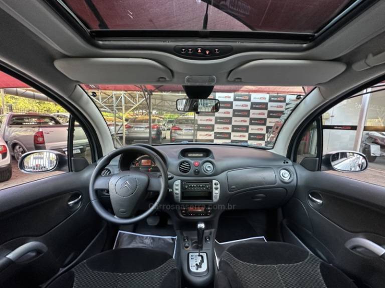 CITROËN - C3 - 2010/2011 - Prata - R$ 31.900,00