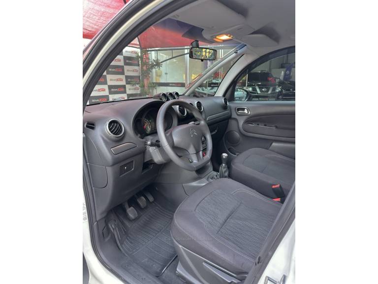CITROËN - AIRCROSS - 2012/2012 - Branca - R$ 39.900,00