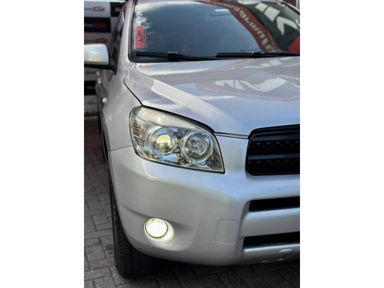 TOYOTA - RAV4 - 2008/2008 - Prata - R$ 59.900,00