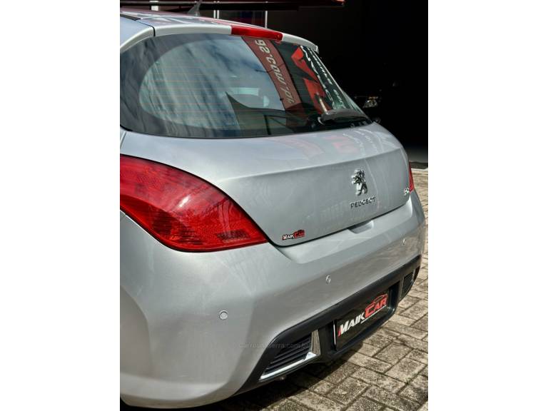 PEUGEOT - 308 - 2013/2014 - Prata - R$ 46.900,00