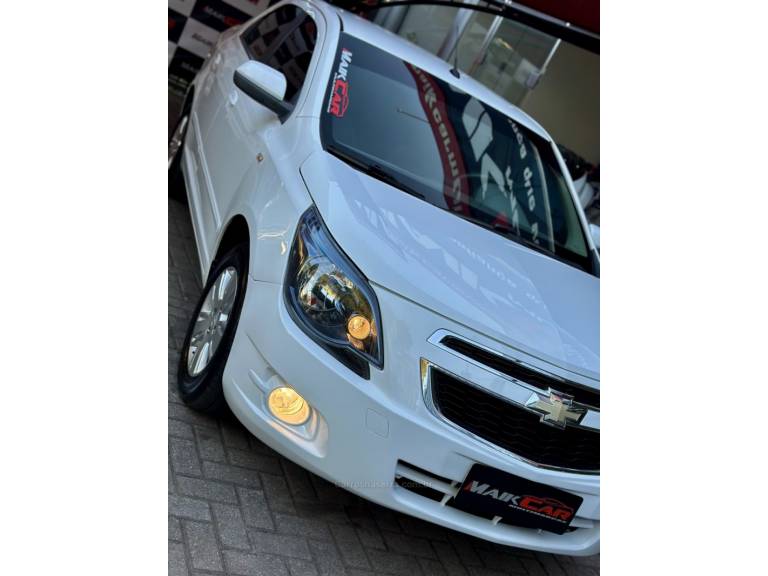 CHEVROLET - COBALT - 2014/2014 - Branca - R$ 50.900,00