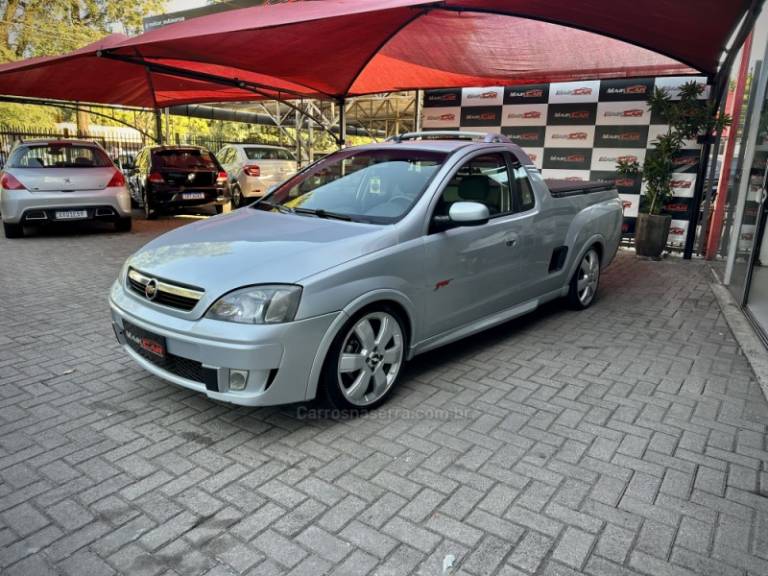 CHEVROLET - MONTANA - 2008/2008 - Prata - R$ 43.900,00